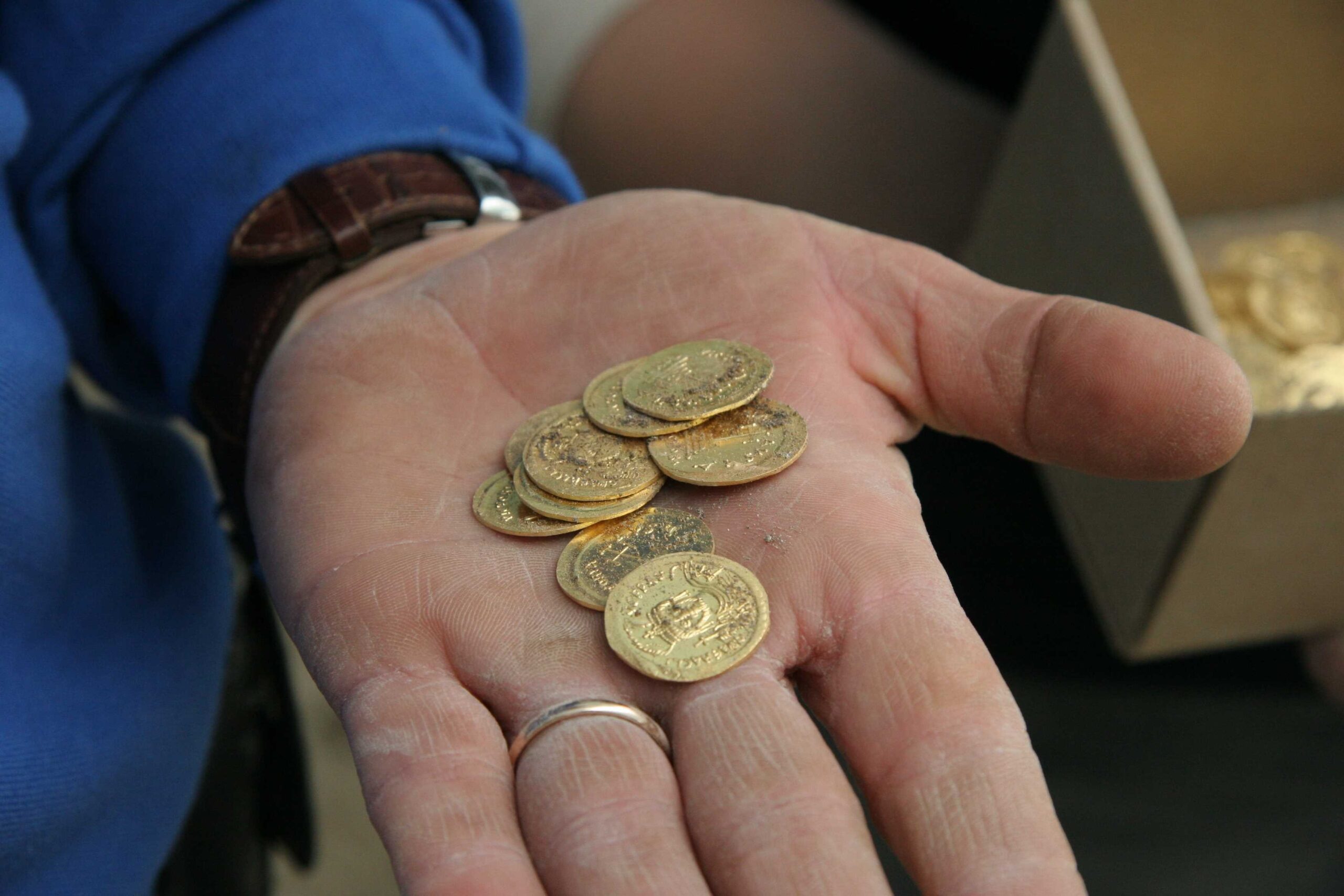 מטמון המטבעות הביזנטיים מחפירות חניון גבעתי